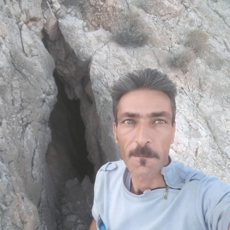 اوسانقاش هستم