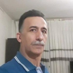 کااشی کار و سرامیک کار هستم